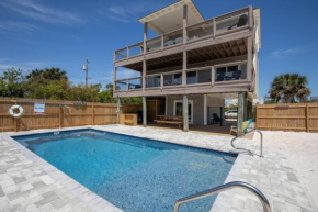 Completely updated, new private pool, awesome patio and only steps to beach!, Port St. Joe
